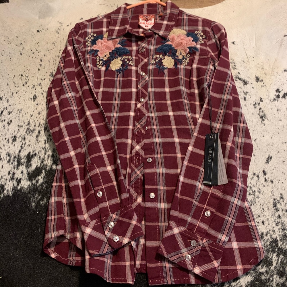 Grace in La button up shirt